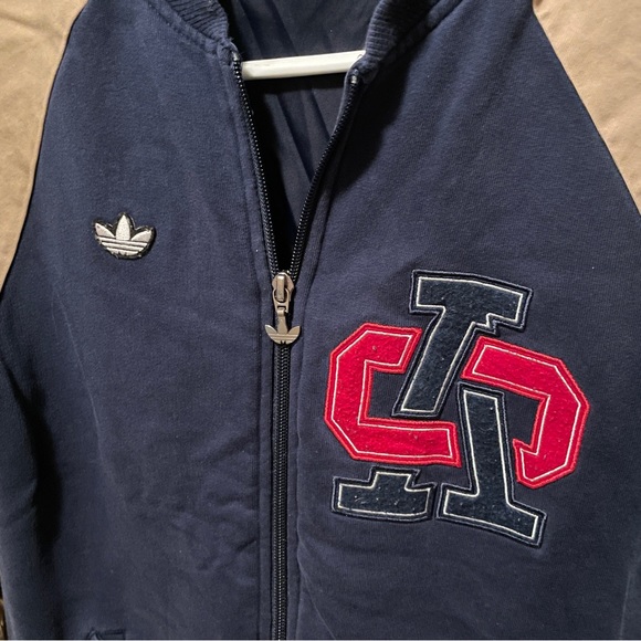Adidas jacket - Picture 3 of 4